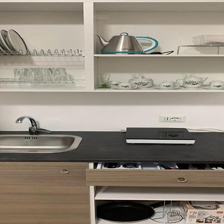 Miris Home Fast And Comfortable With Self Check In 8 Minutes Walk Near Naples Airport Екстериор снимка