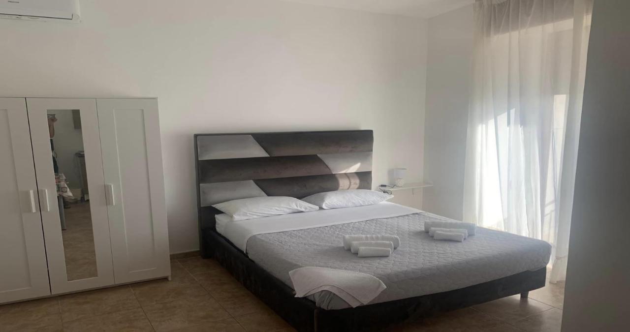 Miris Home Fast And Comfortable With Self Check In 8 Minutes Walk Near Naples Airport Екстериор снимка