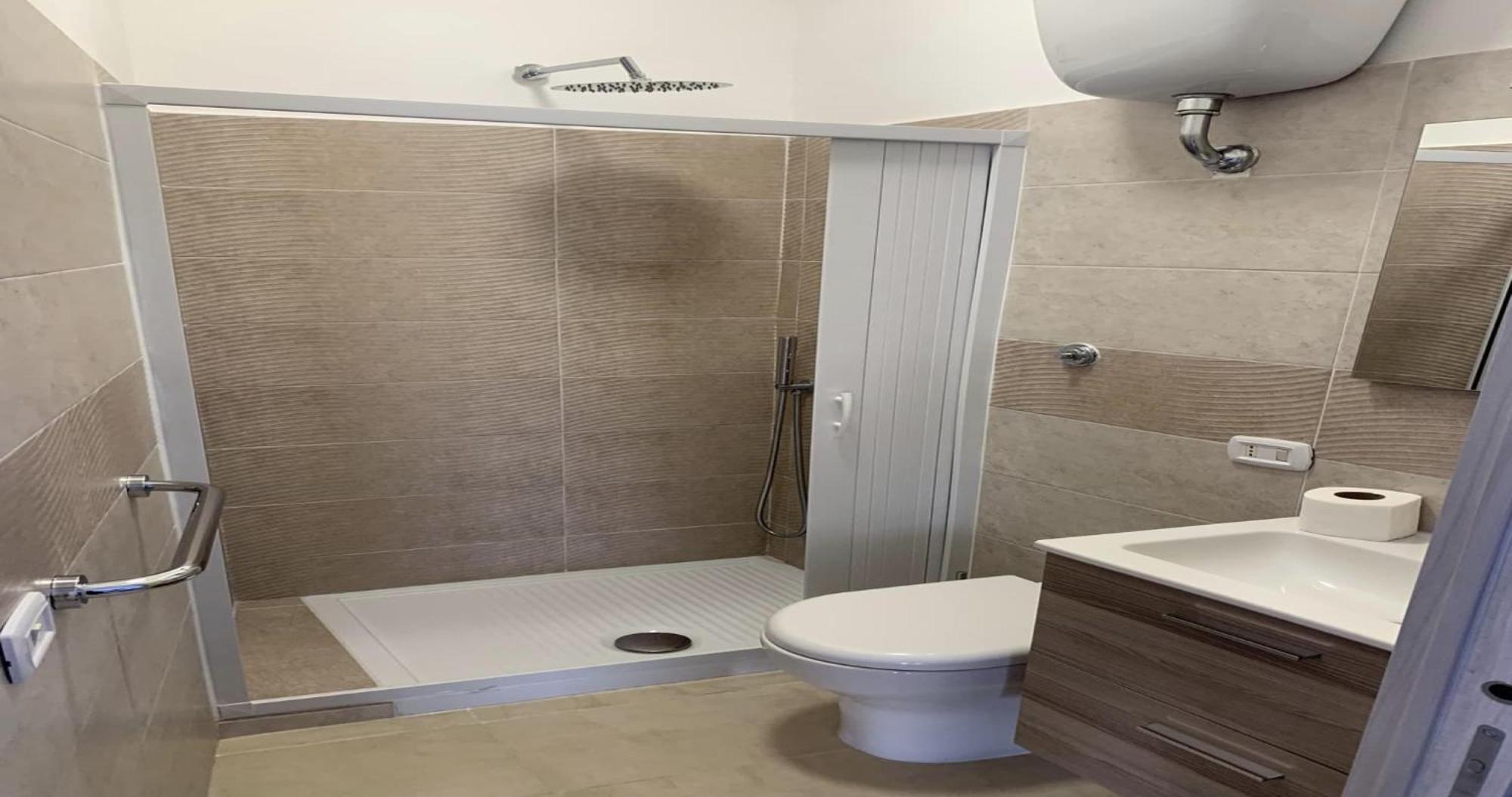 Miris Home Fast And Comfortable With Self Check In 8 Minutes Walk Near Naples Airport Екстериор снимка